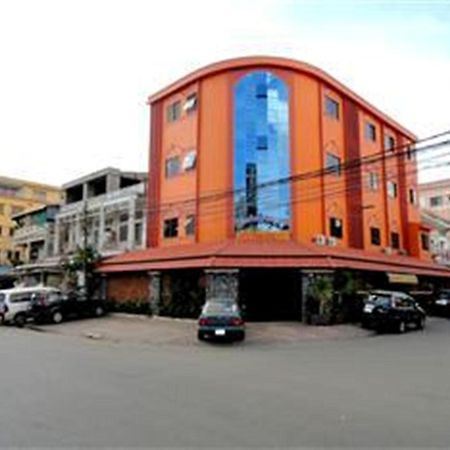 Lucky 1 Guesthouse Phnom Penh Eksteriør billede