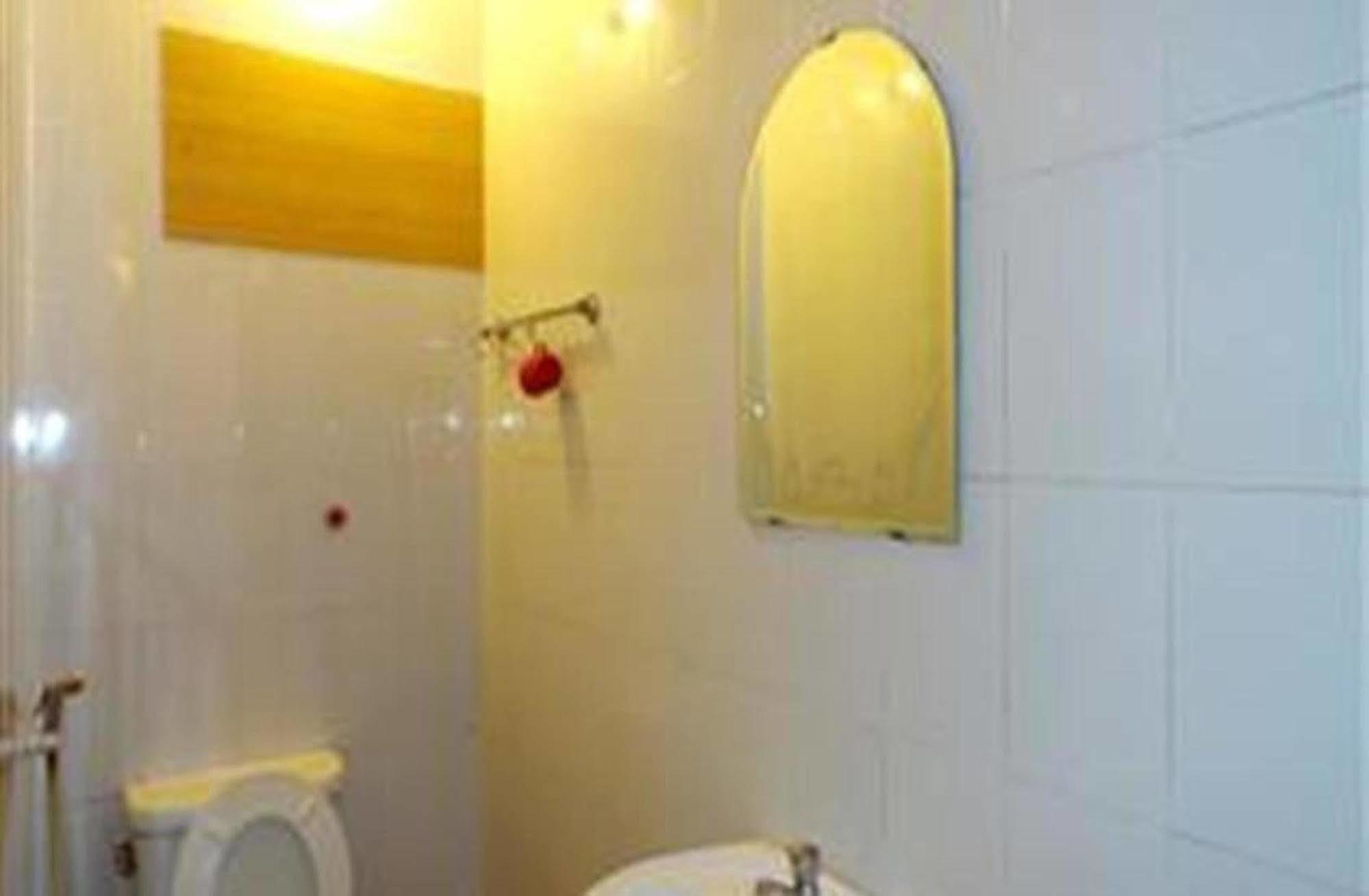 Lucky 1 Guesthouse Phnom Penh Eksteriør billede